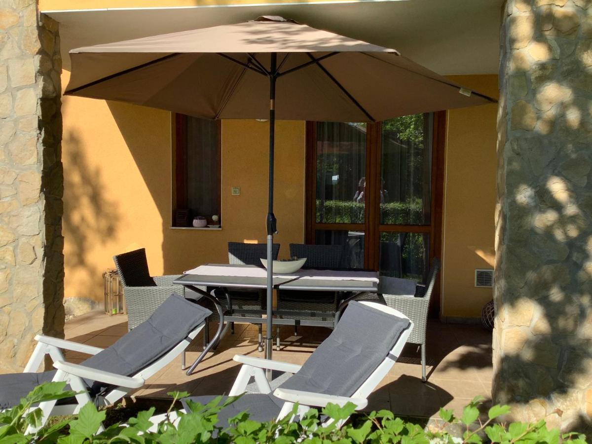 Apartman Golf Lux บุค ภายนอก รูปภาพ