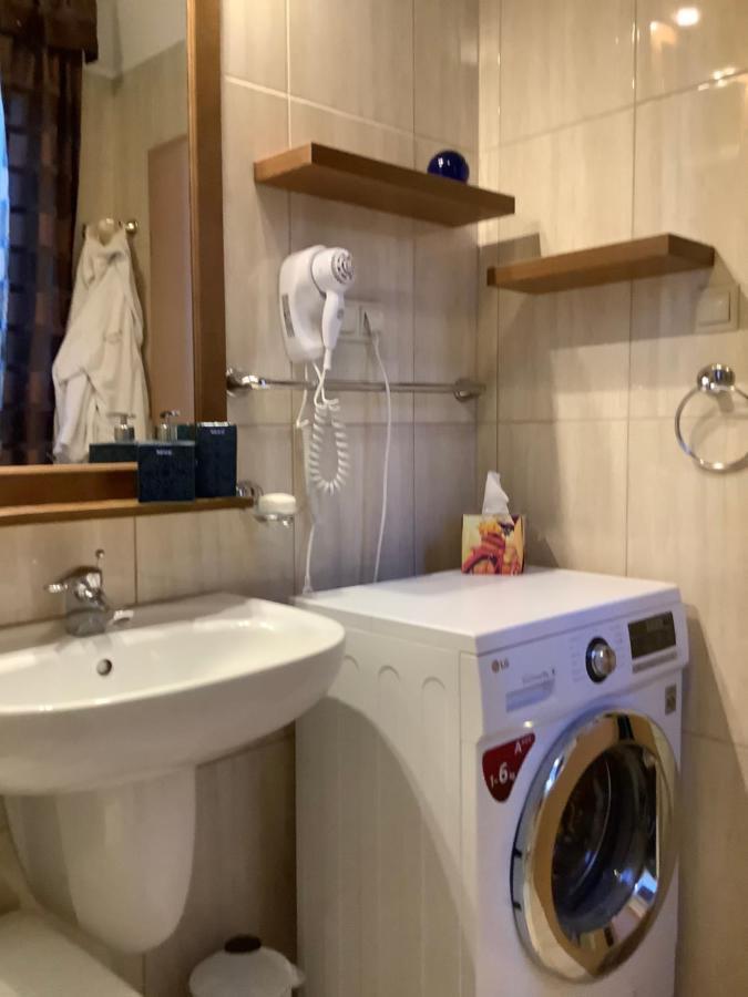 Apartman Golf Lux บุค ภายนอก รูปภาพ