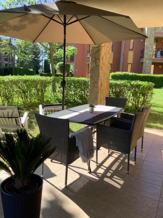 Apartman Golf Lux บุค ภายนอก รูปภาพ