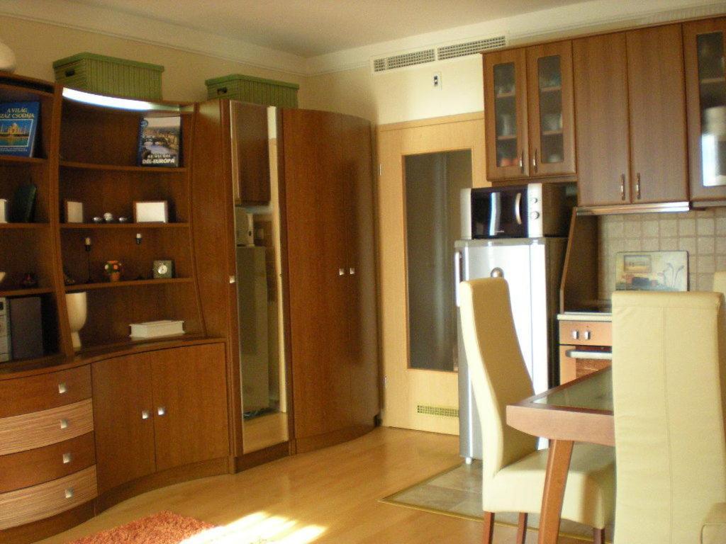 Apartman Golf Lux บุค ห้อง รูปภาพ